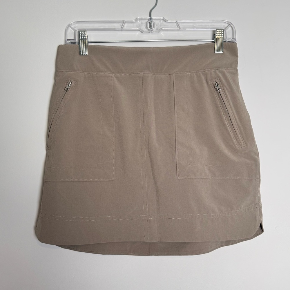 Athleta Chelsea Cargo Skort